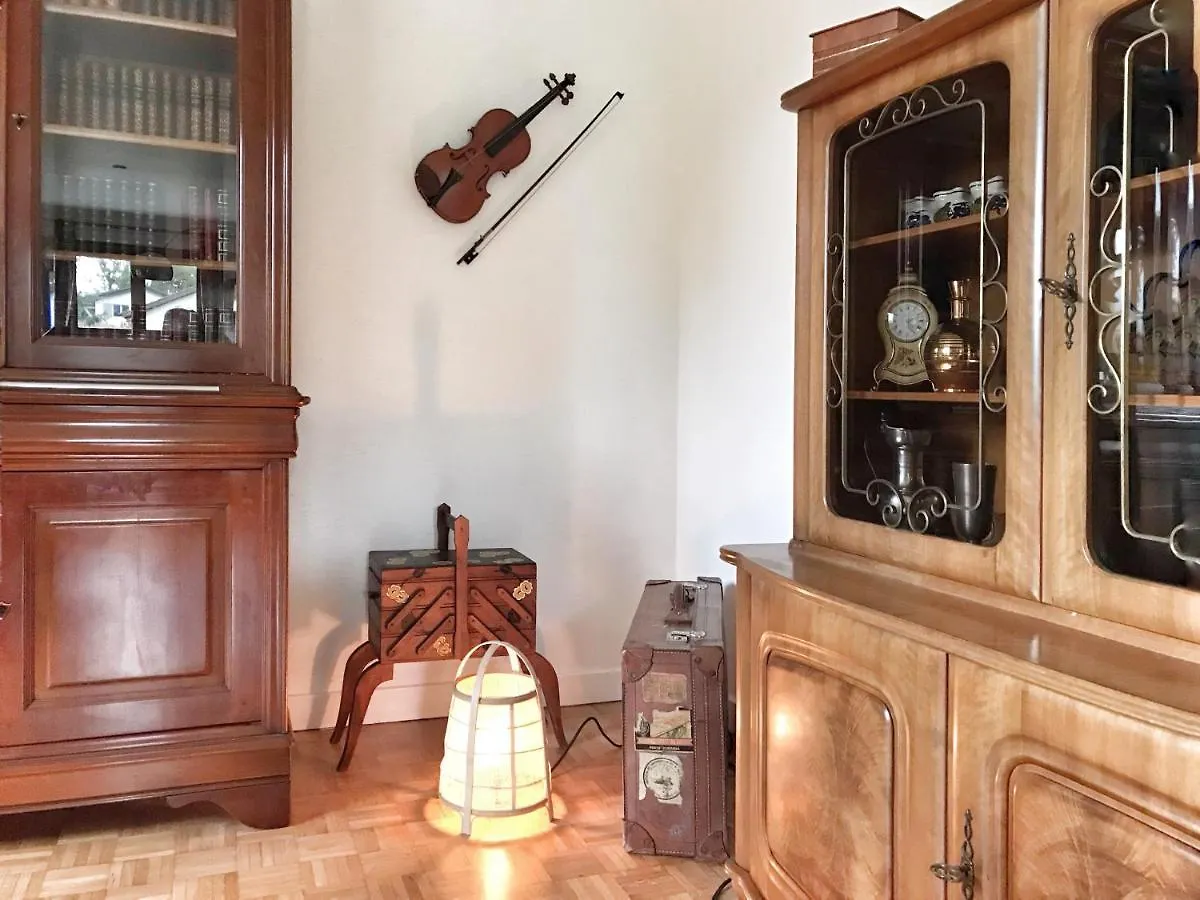 메이린 Lindo Lugar - Just A 7 Minute Walk From The Airport B&B 스위스