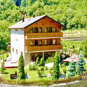  Bed & Breakfast Alexander Albania