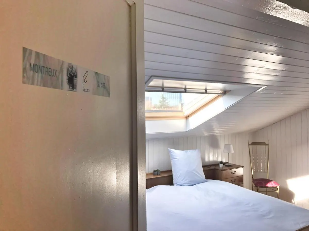 Lindo Lugar - Just A 7 Minute Walk From The Airport Bed & Breakfast Meyrin